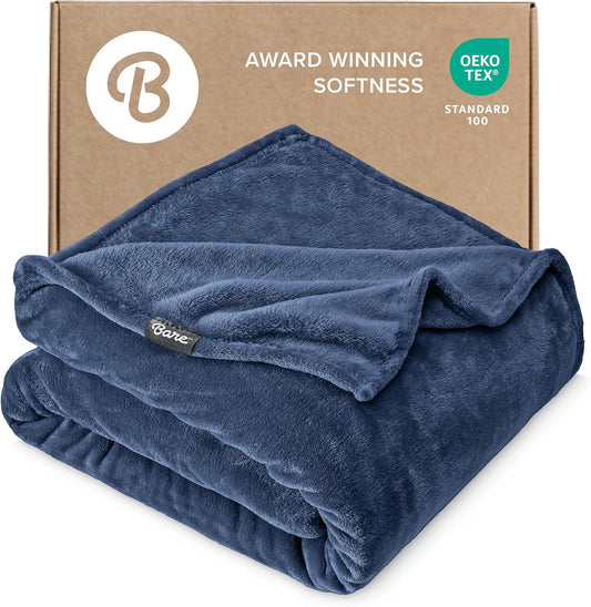 Indulge in Luxury: King Size Ultra-Soft Microplush Fleece Blanket in Dark Blue - Perfect for Cozy Nights on Bed, Sofa, or Couch